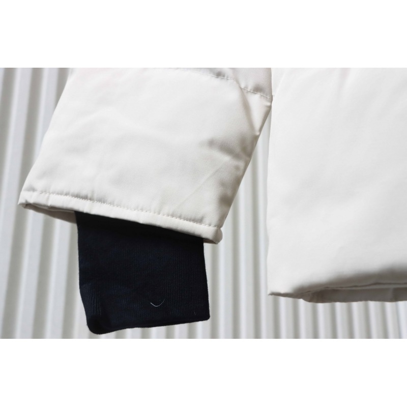 Canada goose  388M Classic Parker Down Jacket White