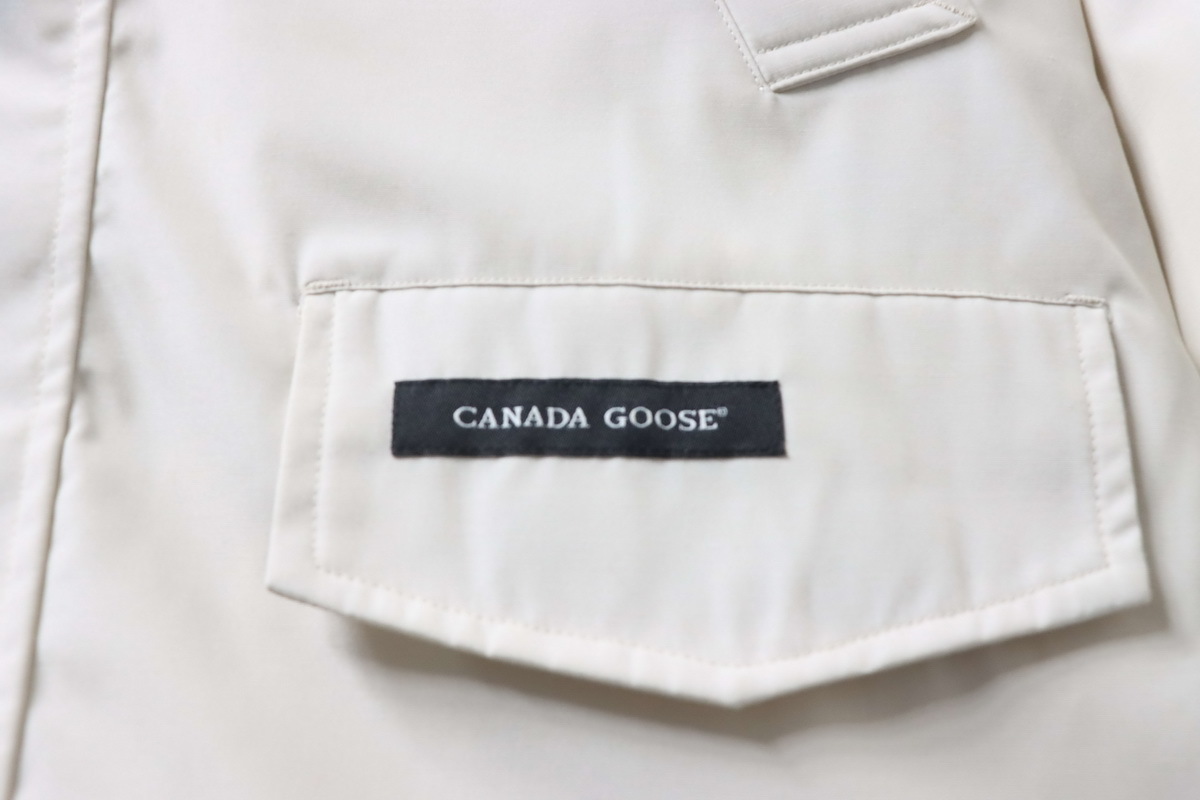 Canada goose  Business style mid-length down jacket white