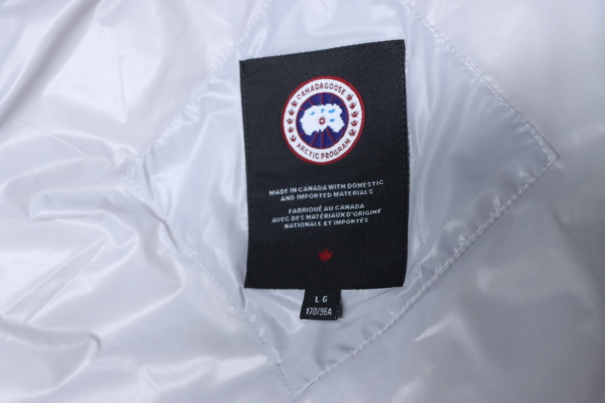 Canada goose  Short Large Plaid Puff Down Jacket White