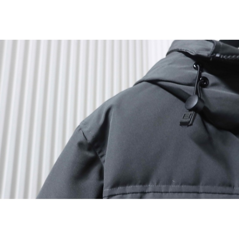  Canada goose   17 Black Label Down Jacket Gray