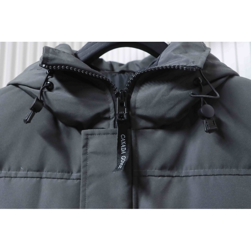  Canada goose   17 Black Label Down Jacket Gray