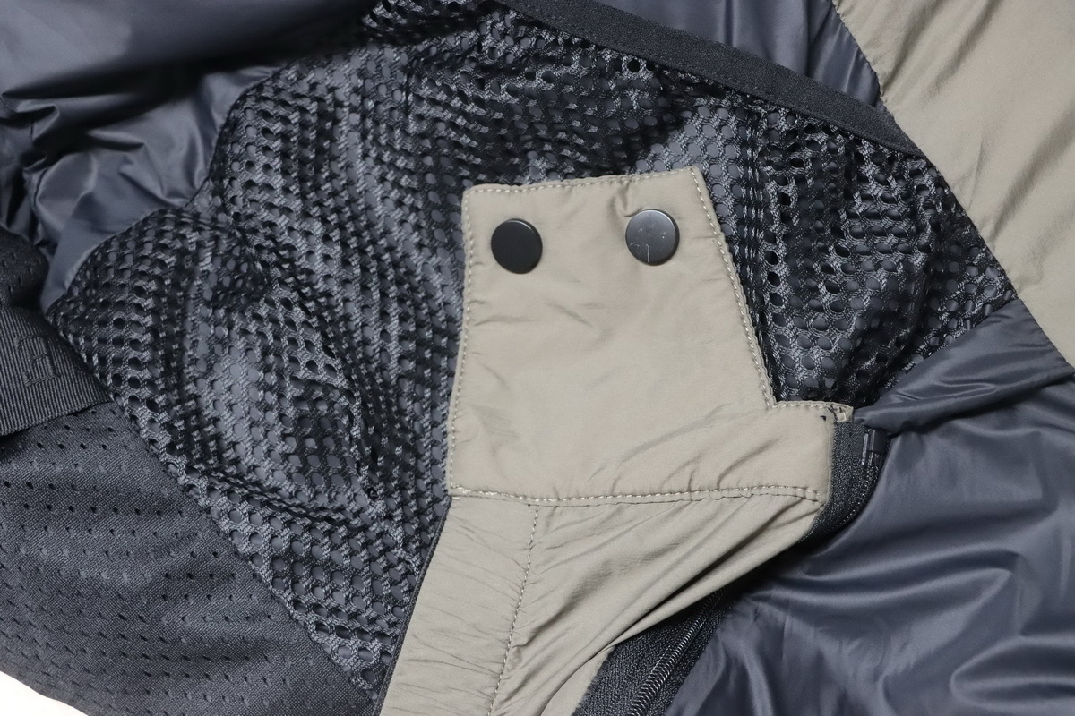 Canada goose Hooded down jacket brown
