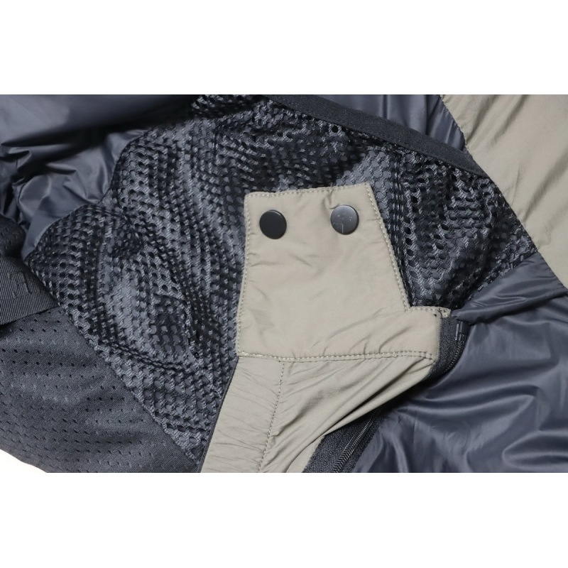  Canada goose  Hooded down jacket brown