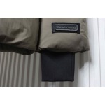  Canada goose  Hooded down jacket brown