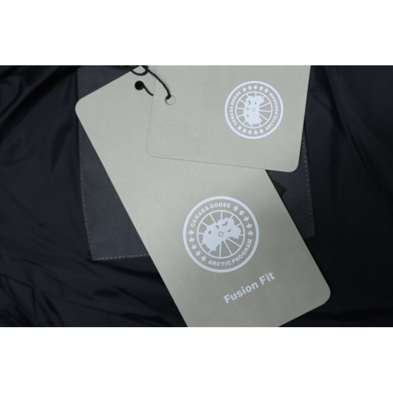 Canada goose   17 Red Label Down Jackets Gray