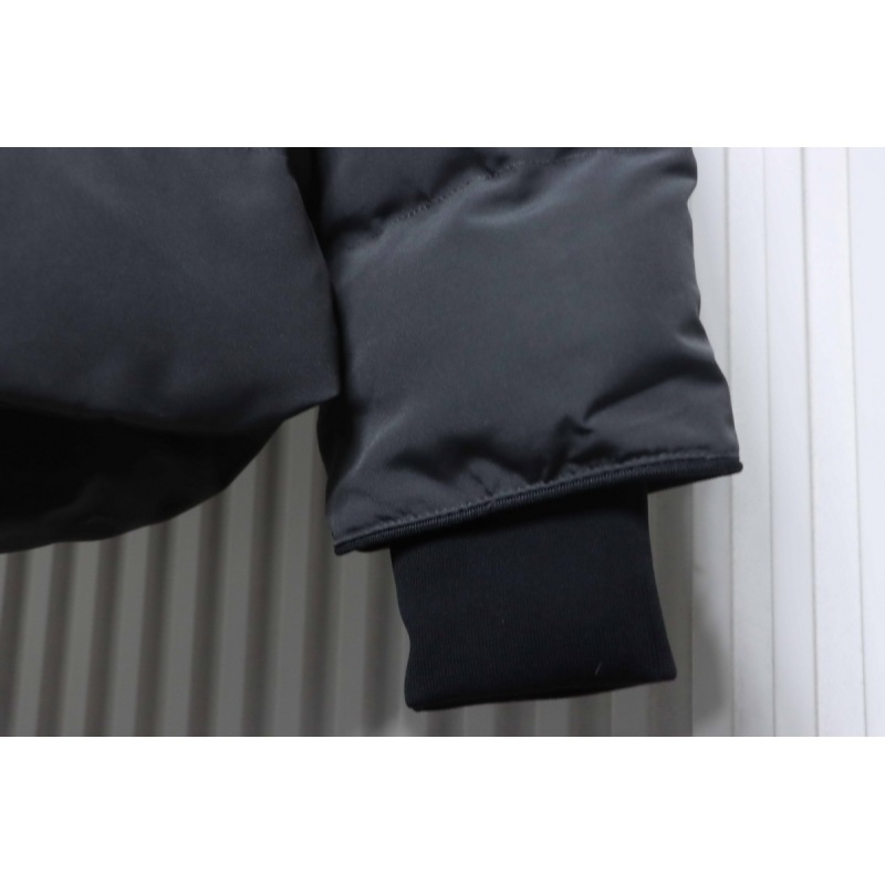 Canada goose   17 Red Label Down Jackets Gray