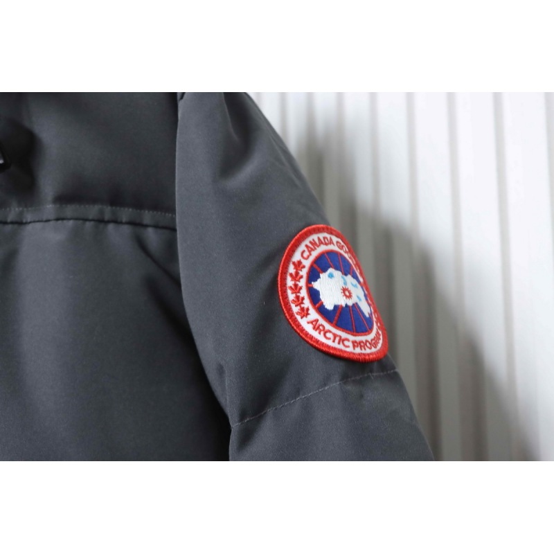 Canada goose   17 Red Label Down Jackets Gray