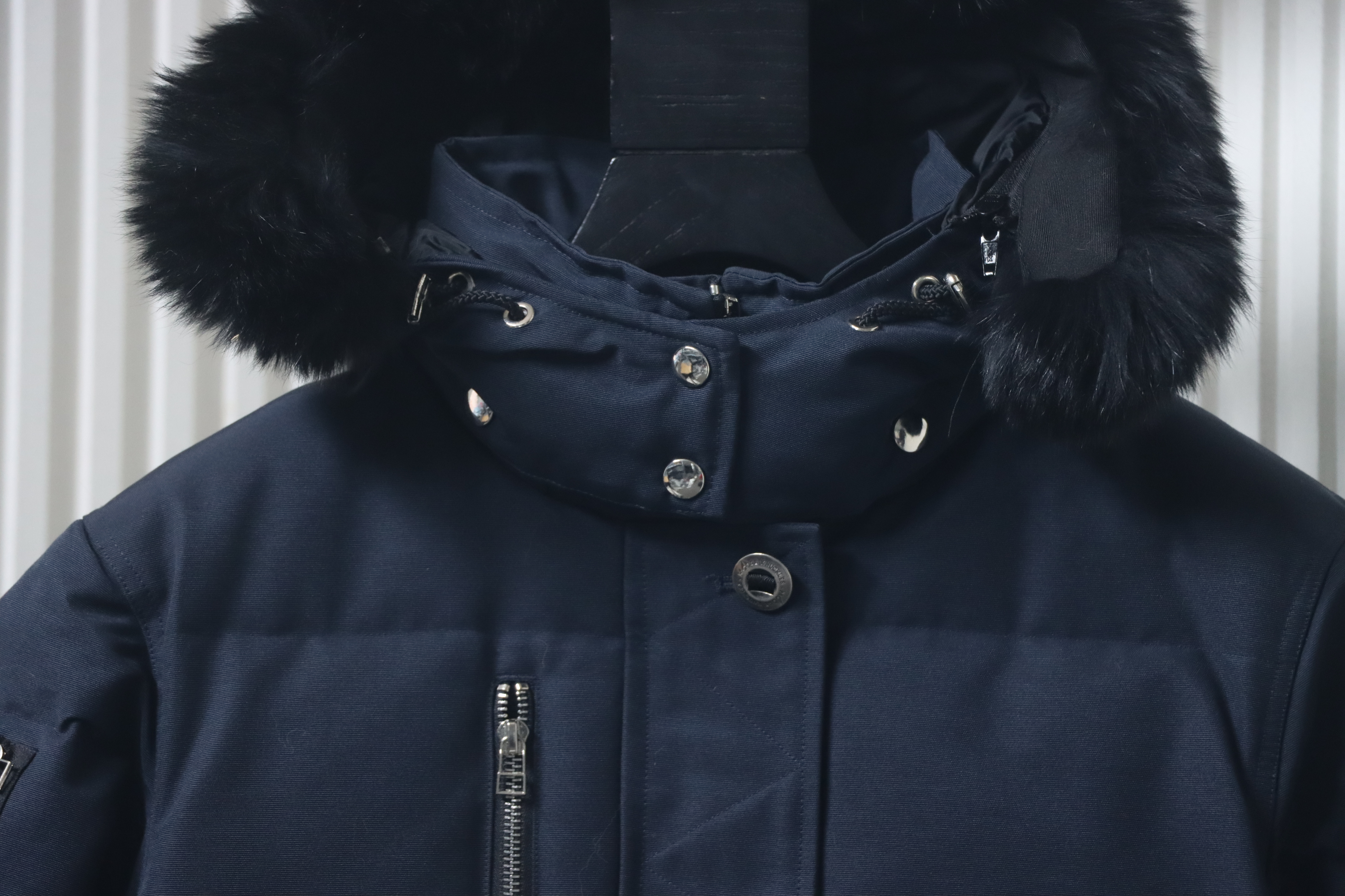 Moose knuckles  Zippered women's down jacket Dark blue