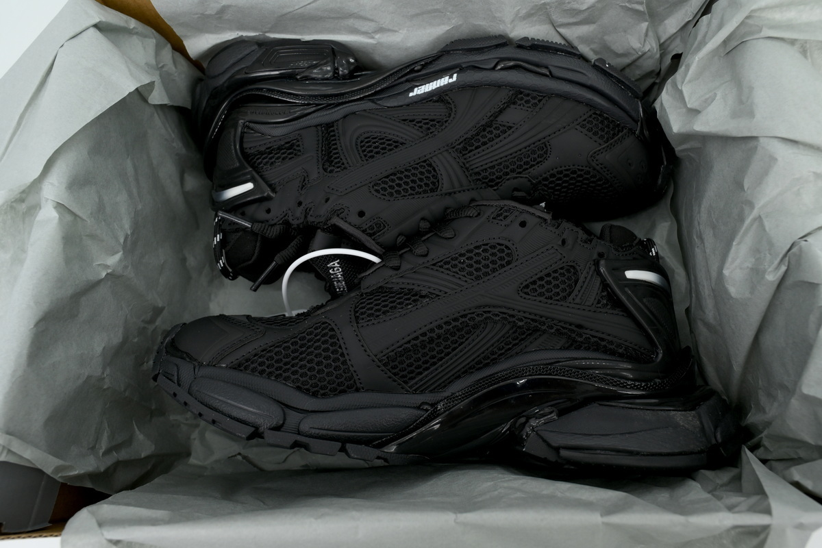 PK God Batch Balenciaga Runner Matte Black 772774W3RBT1000