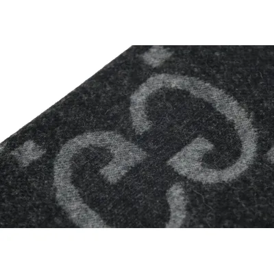 Gucci Knitted  Bassel Scarf   Dark  Black 02