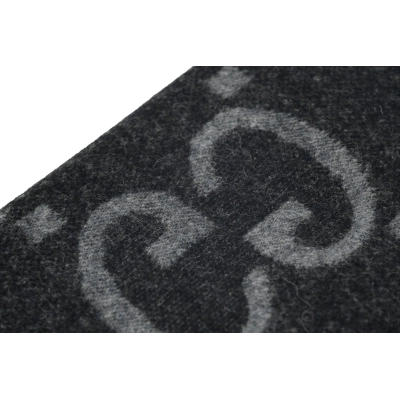 Gucci Knitted  Bassel Scarf   Dark  Black 02