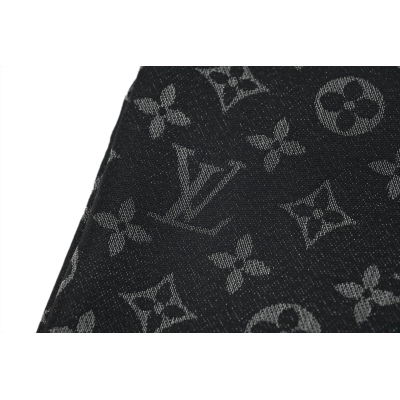 Louis Vuitton Suede Tassel Scarf Black 02