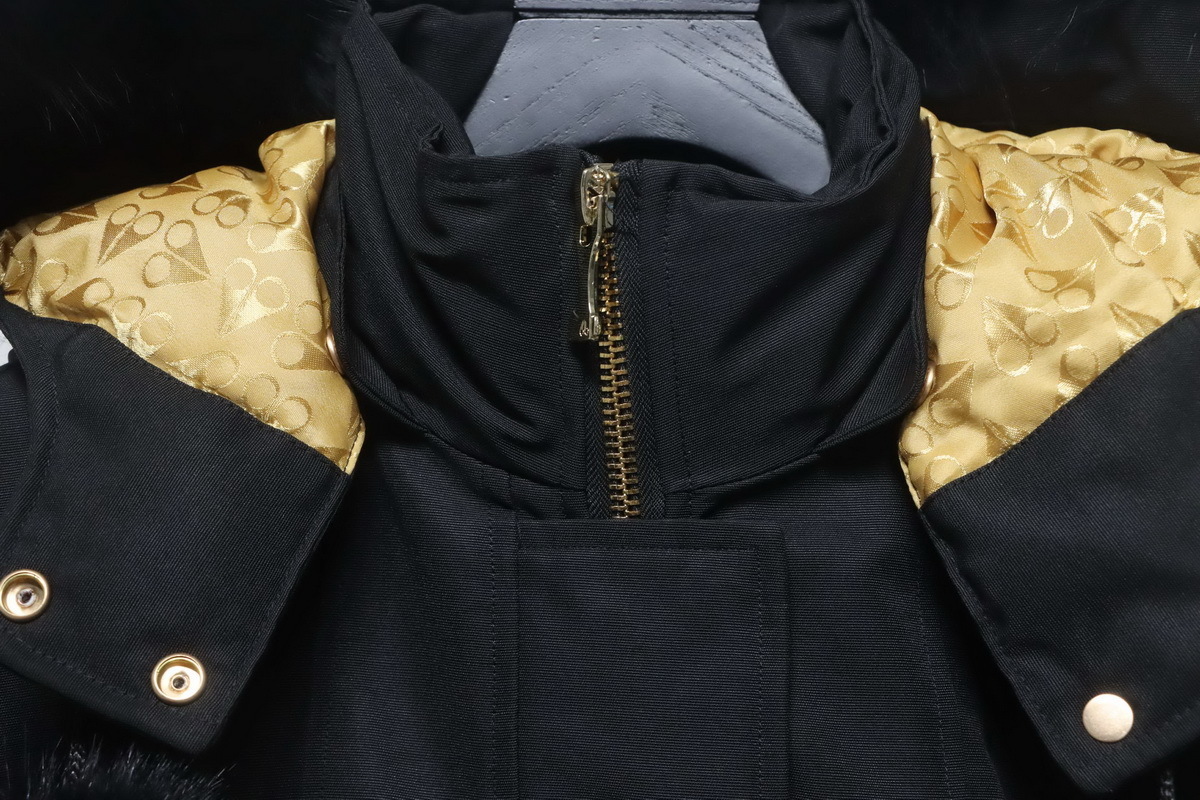 Moose knuckless Gold Scissors Mid-Length Down Jacket Black