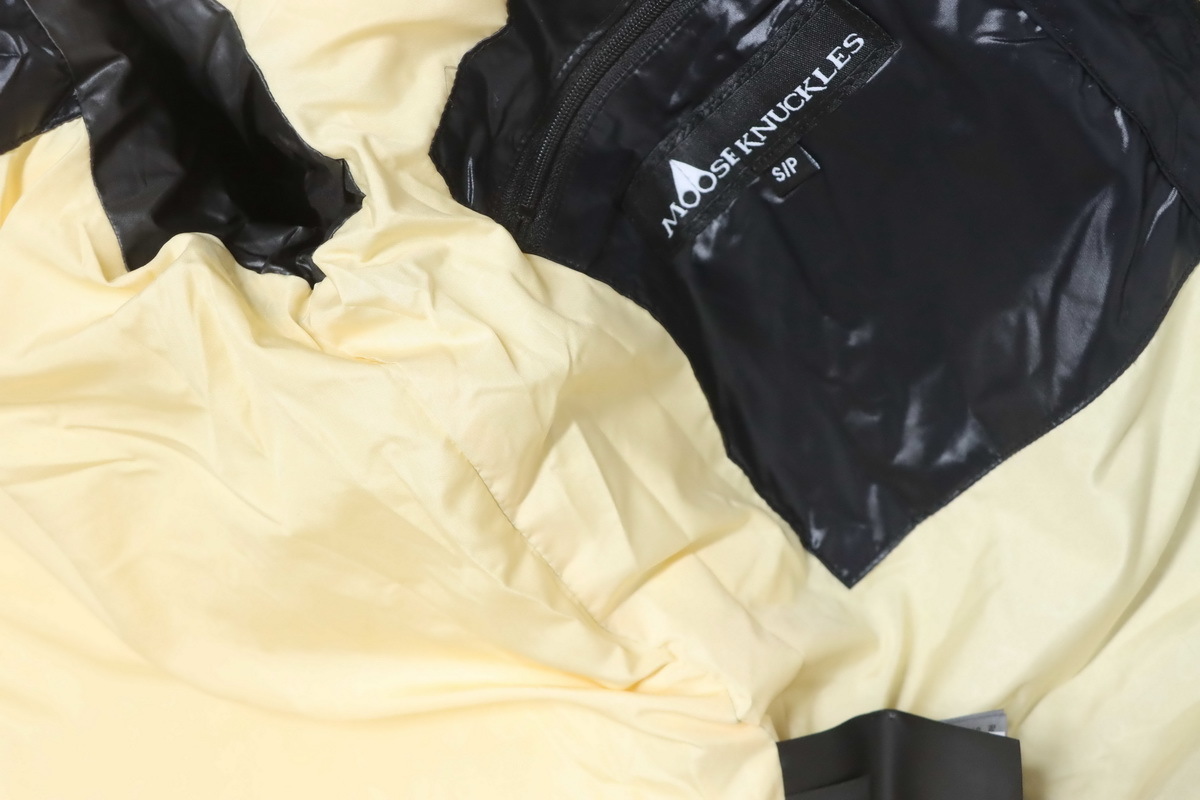 Moose knuckless  Gold Scissors Stand Collar Large Plaid Down Jacket  Black