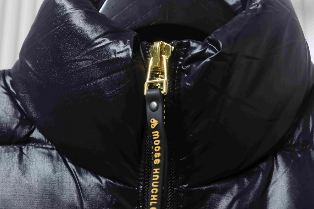 Moose knuckless  Gold Scissors Stand Collar Large Plaid Down Jacket  Black