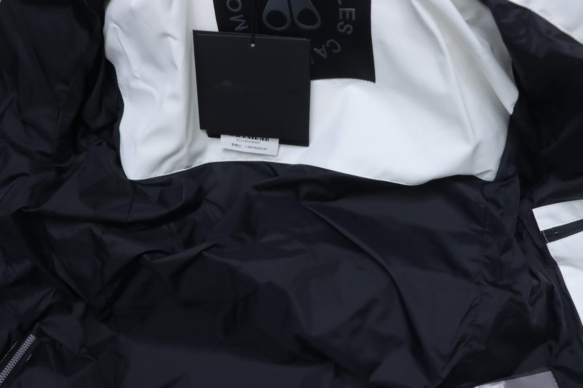 Moose knuckless Cloud down jacket  White