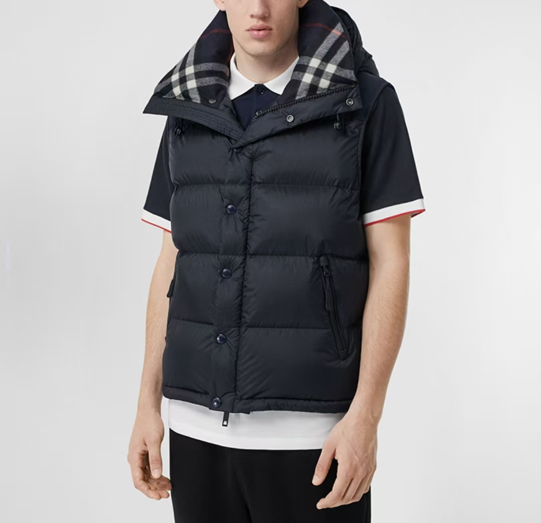 Burberry Hooded Puffer Jacket with Hood Navy
