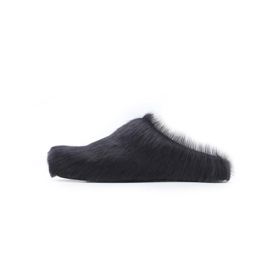 Marni Long hair Calfskin Fussbett Sabot Black SBMR000600P412200N99 01