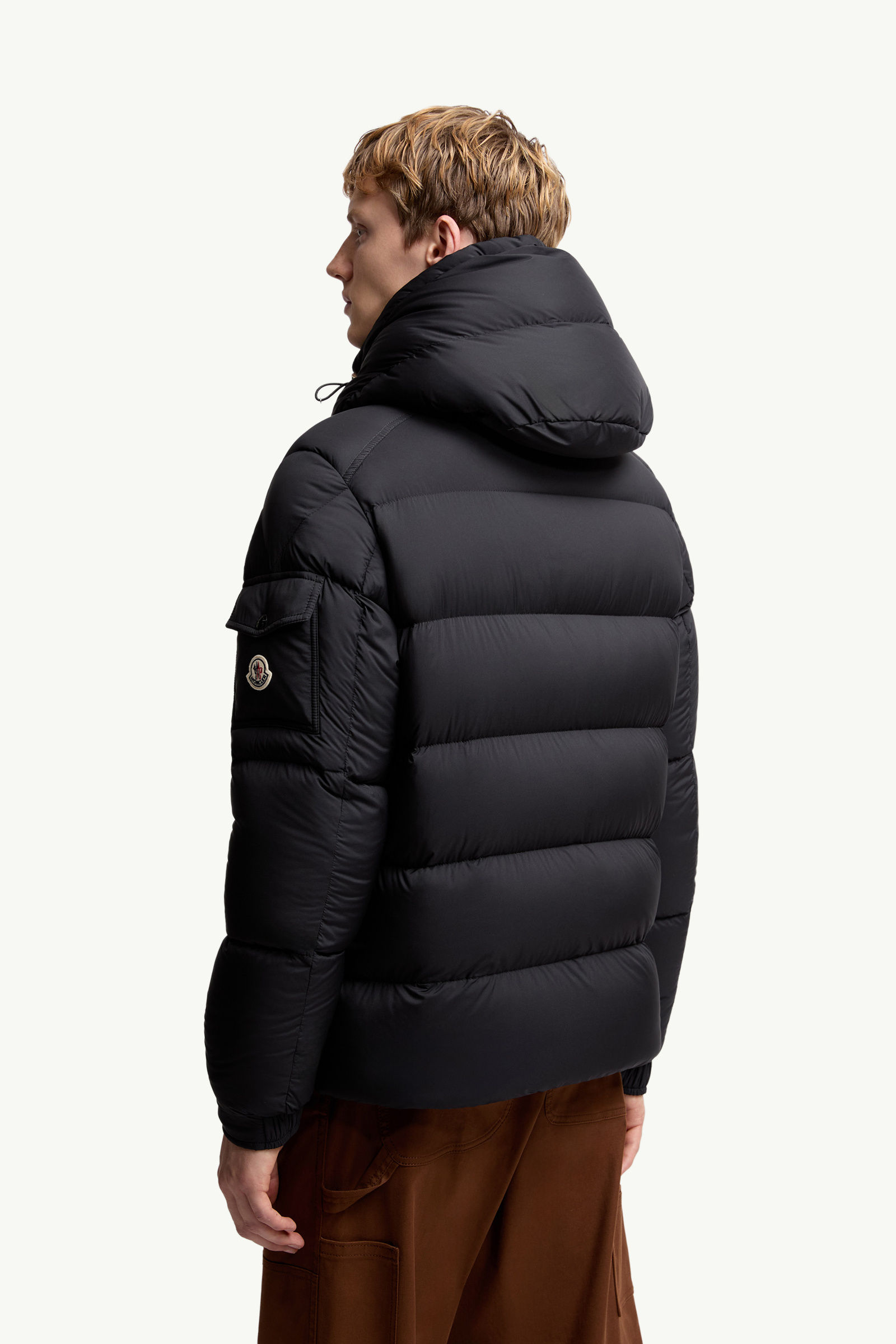 Moncler Maya 70 Hooded Short Down Jacket