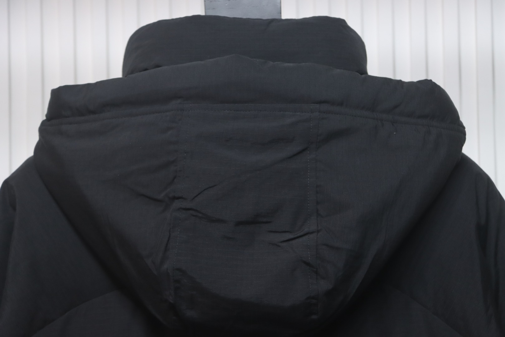  Moncler   Zippered Down Jacket  Black