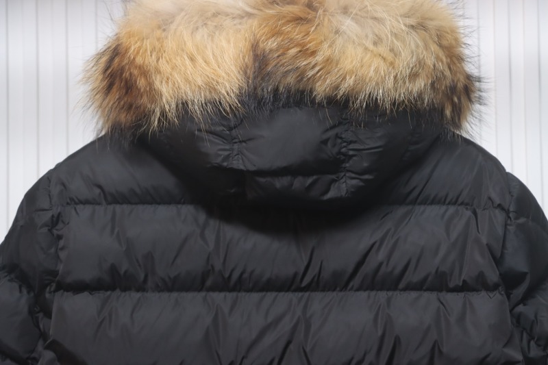  moncler  hooded down jacket with fur collar and buttons  black