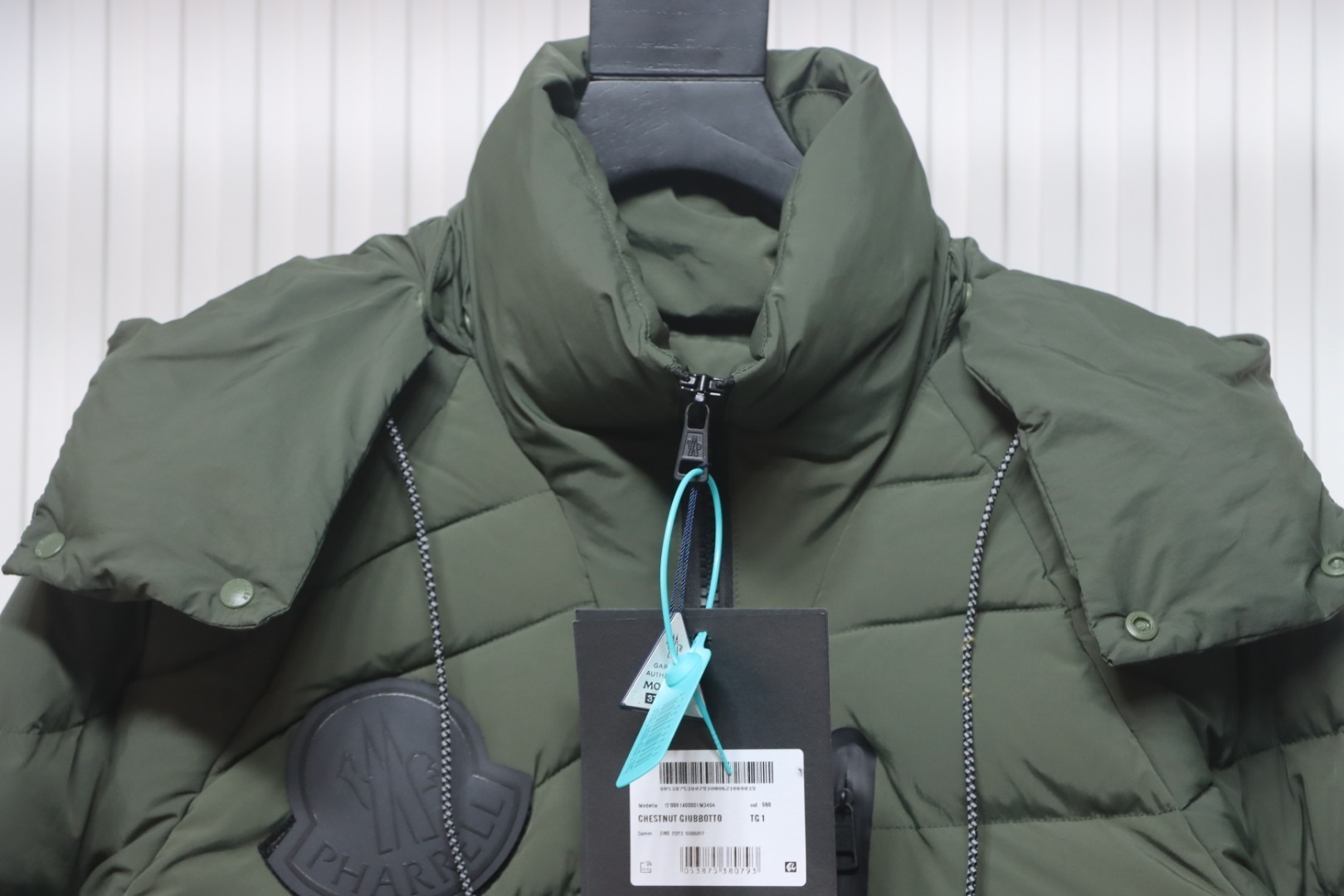 moncler  unisex down jacket  green 