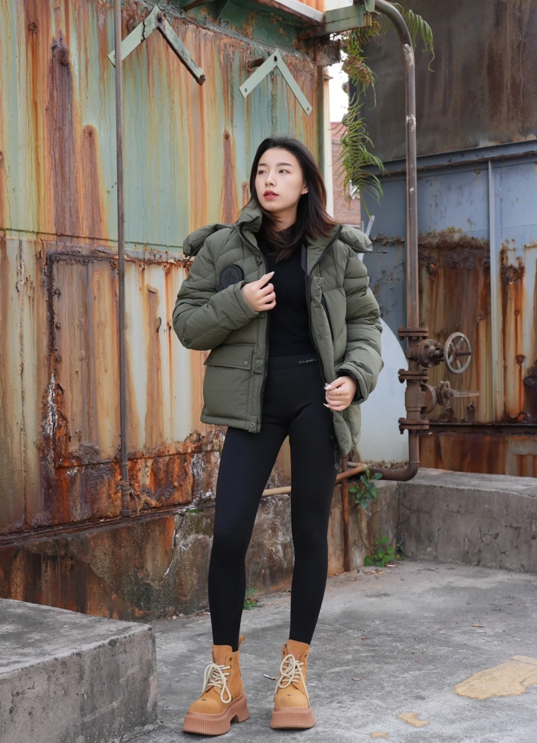 moncler  unisex down jacket  green 