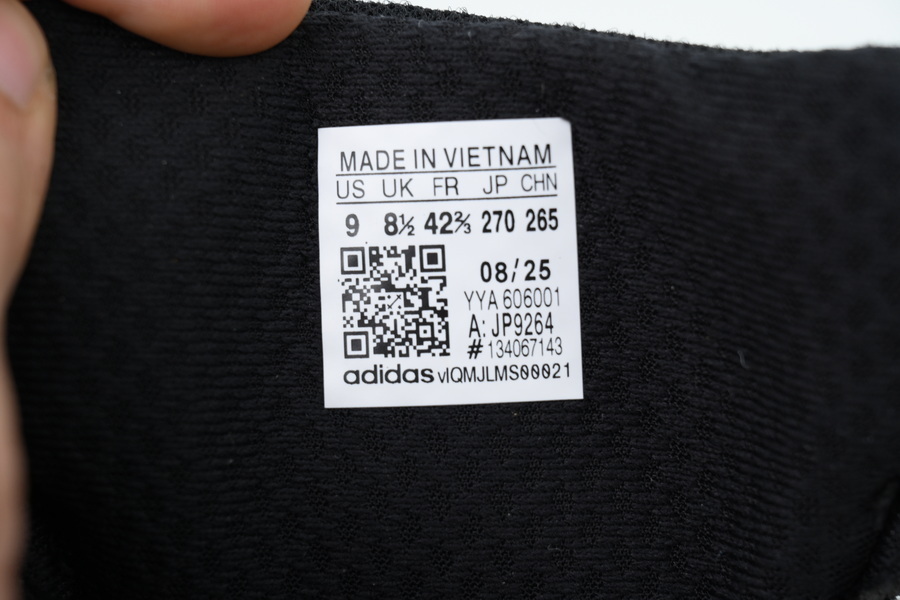 Pharrell x VIRGINIA x adidas Adistar Jellyfish Black  JP9264 