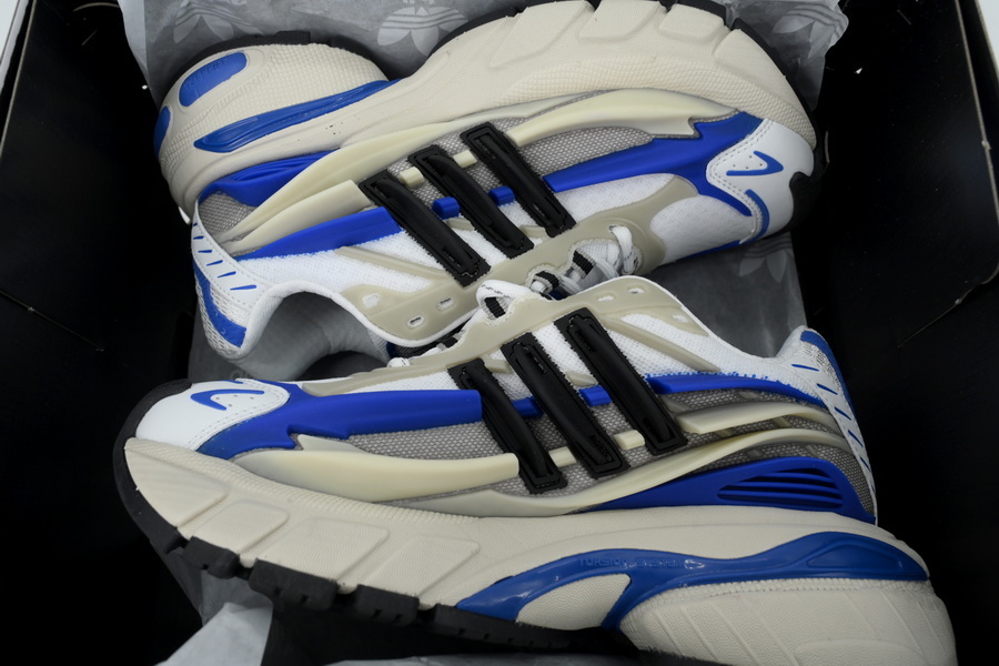 Pharrell x VIRGINIA x adidas Adistar Jellyfish White Blue   JP9271