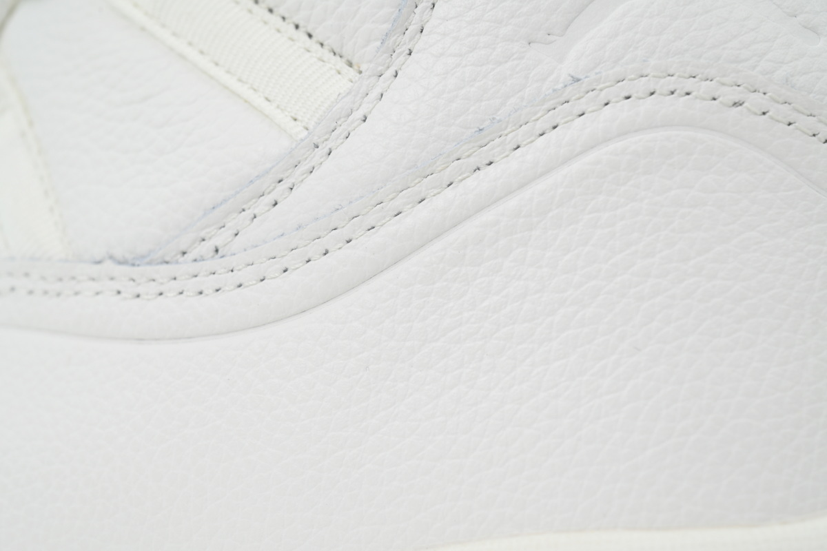 Air Jordan 11 Retro '285'  IO8959-133