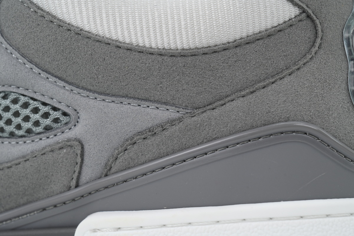  LOUIS VUITTON Light Gray Blue