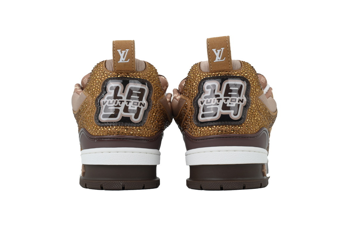 LOUIS VUITTON White Brown Diamond Surface