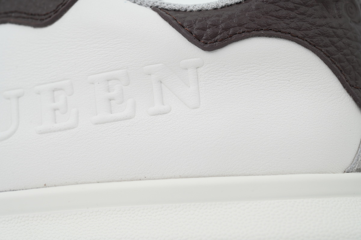 PK  God  Batch   Alexander McQueen Sneaker Coffee Tail