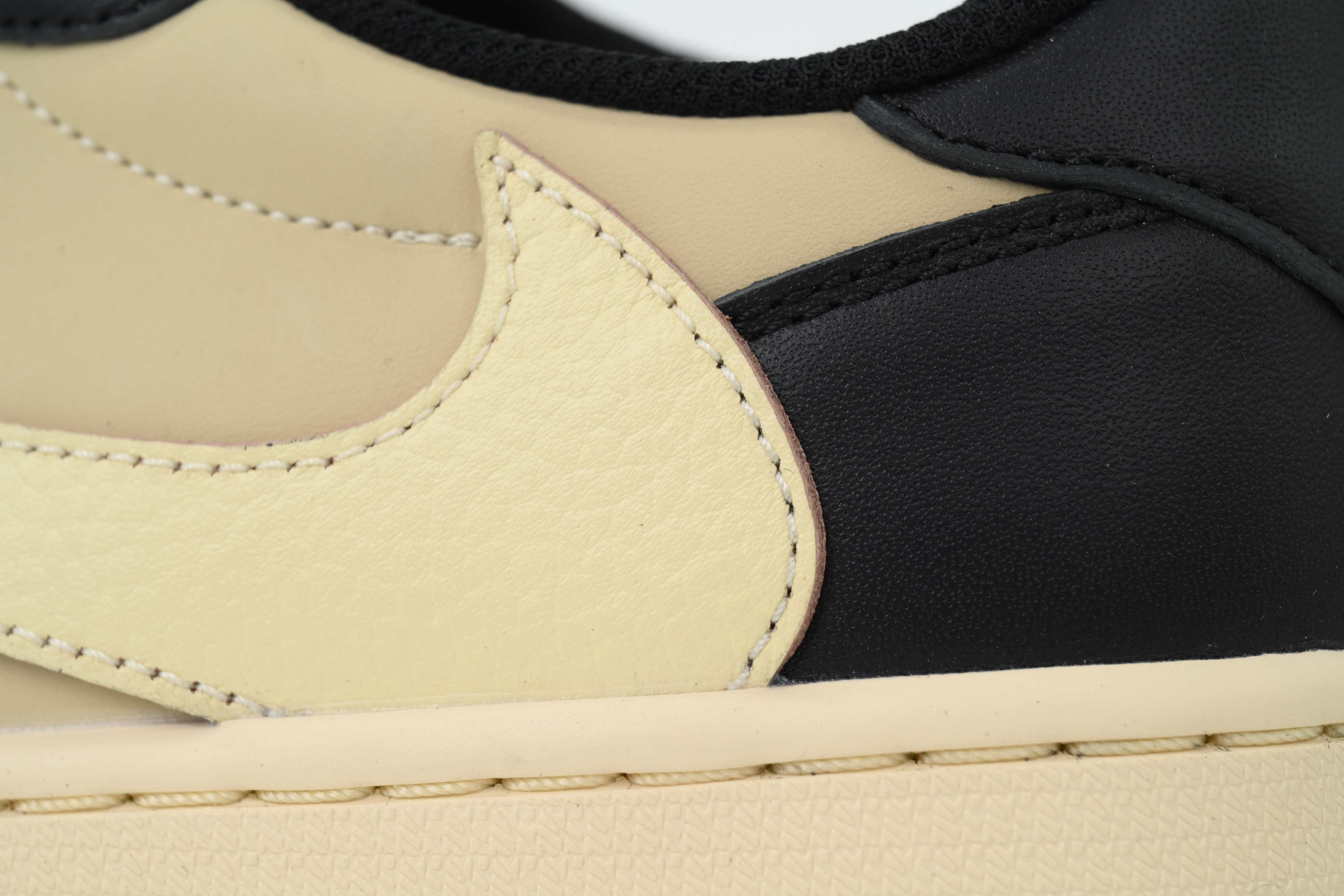 PK God Batch  Travis Scott x Air Jordan 1 Retro Low OG SP 'Pale Vanilla'  DM7866-201