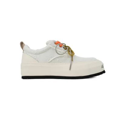 xVESSEL Milky White 02