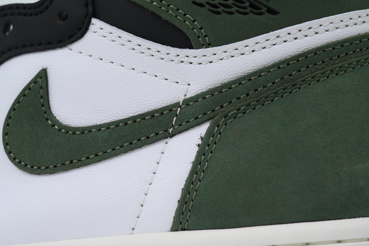 Air Jordan 1 Retro High OG 'Best Hand in the Game - Clay Green'  555088-135 
