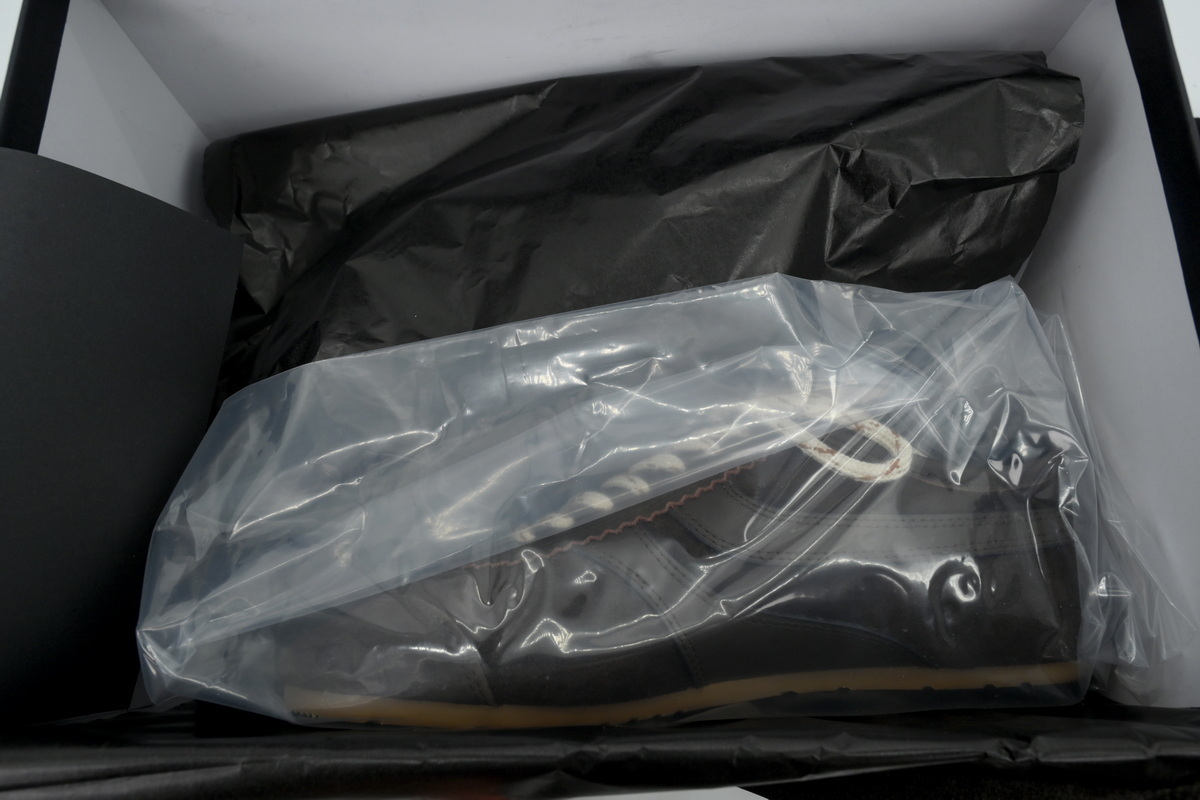 DRIES VAN NOTEN  Turned Brown