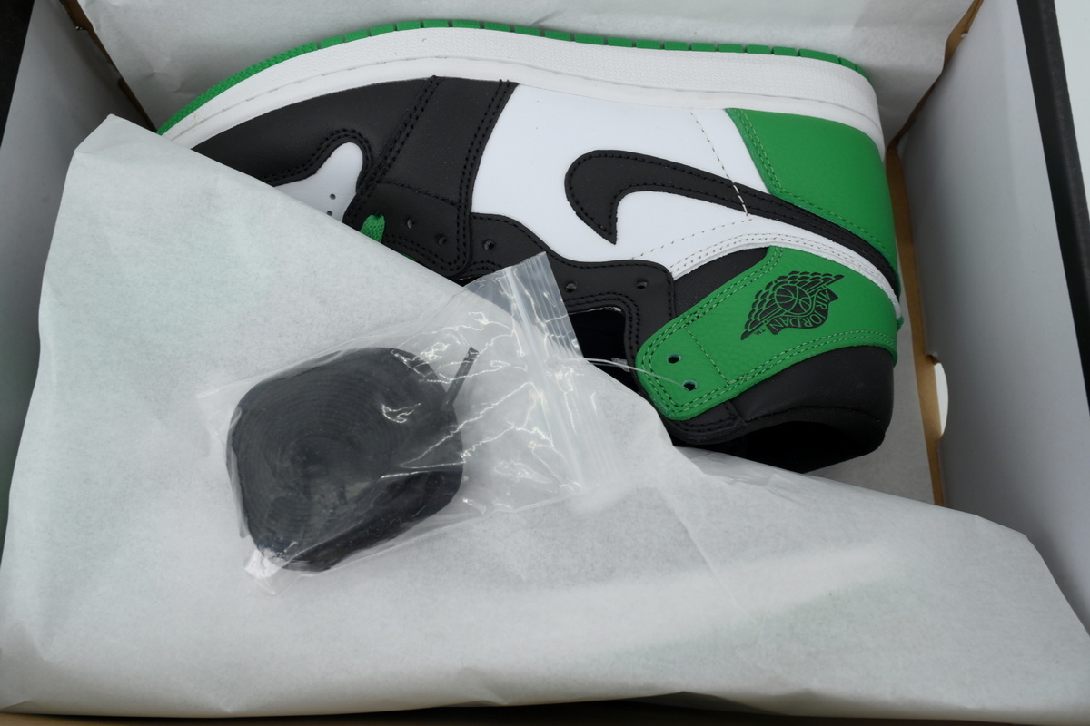  Air Jordan 1 Retro High OG 'Lucky Green' DZ5485-031