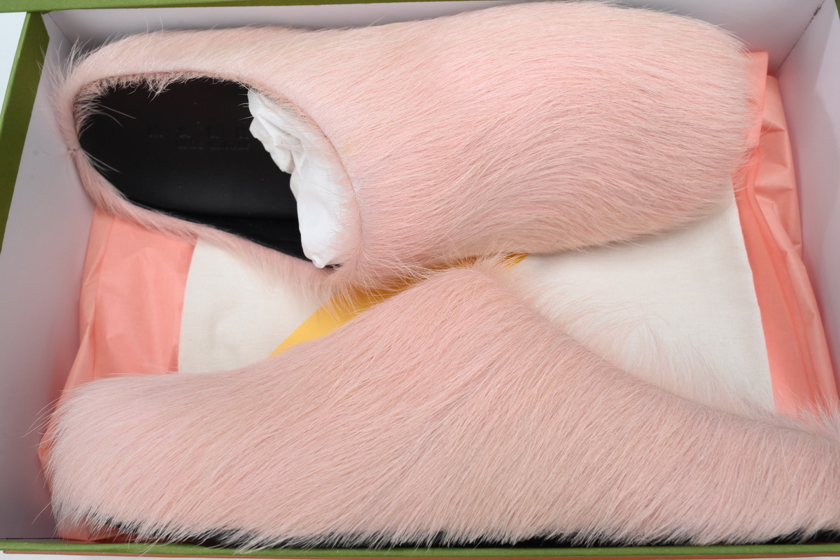 Marni Long hair Calfskin Fussbett Sabot Pink SBMS004601P412200C29