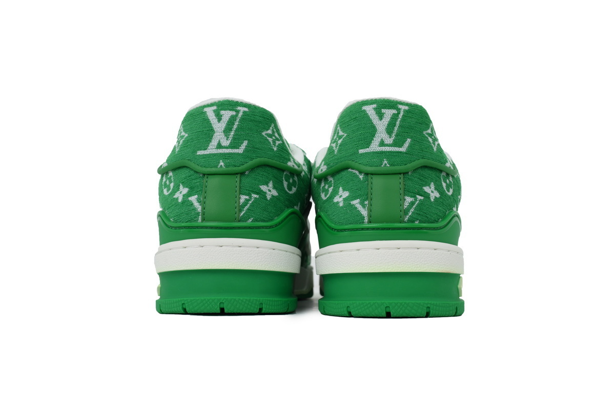  LOUIS VUITTON Green and white cloth