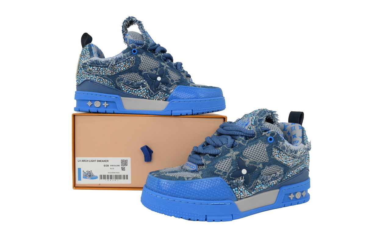  LOUIS VUITTON Lan Brick