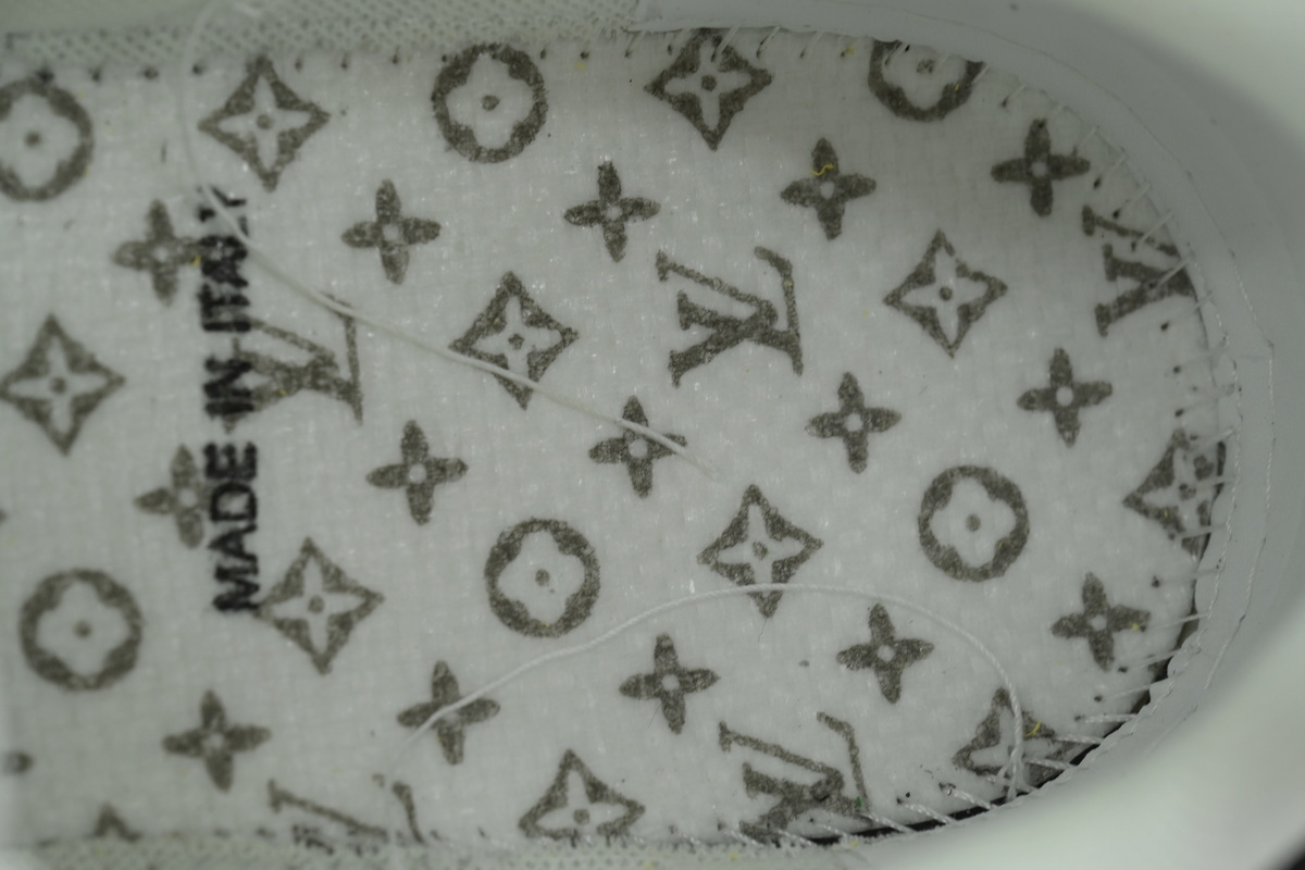 LOUIS VUITTON black and yellow