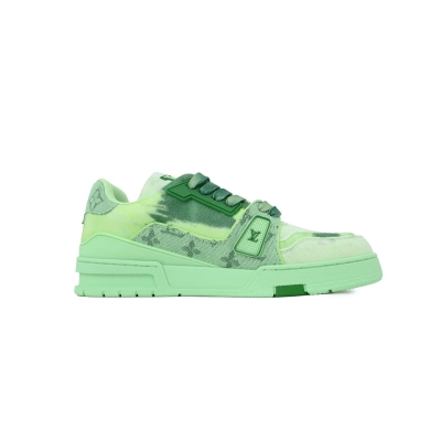 LOUIS VUITTON Fluorescent green 02