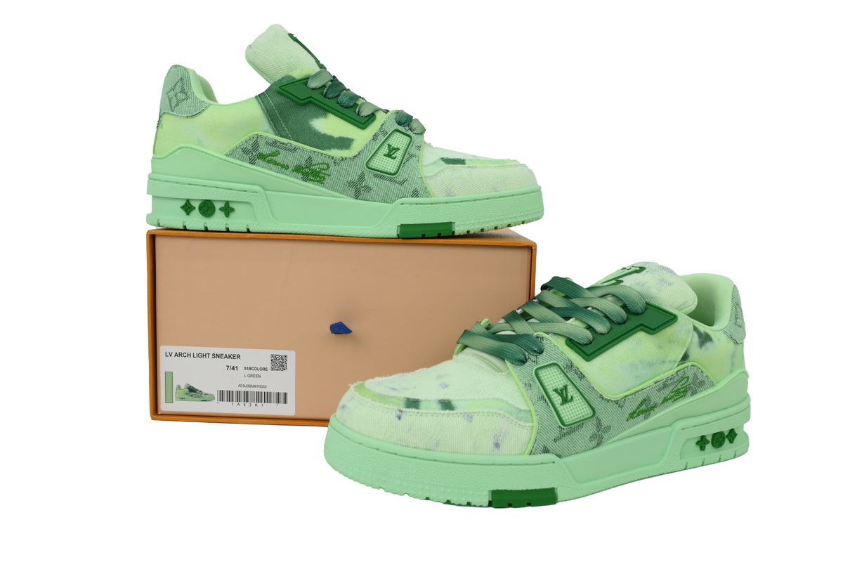 LOUIS VUITTON Fluorescent green