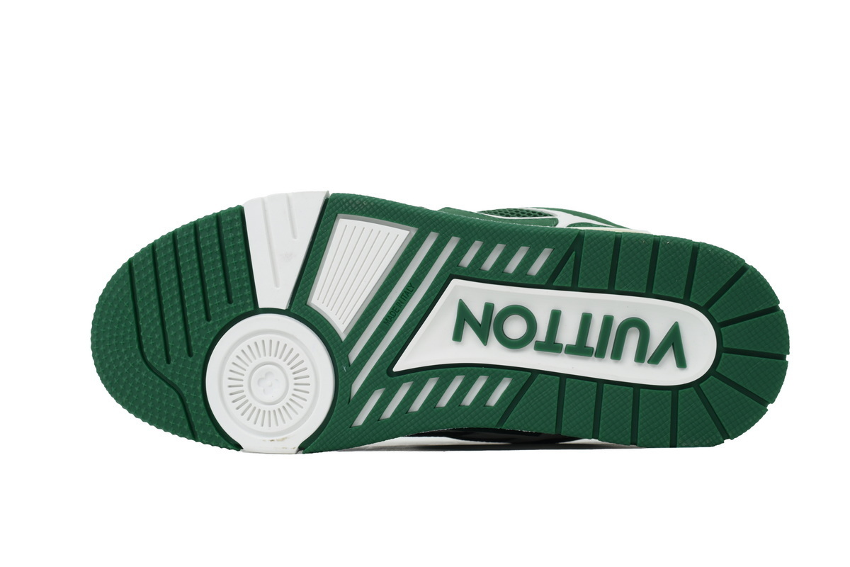 LOUIS VUITTON White and green