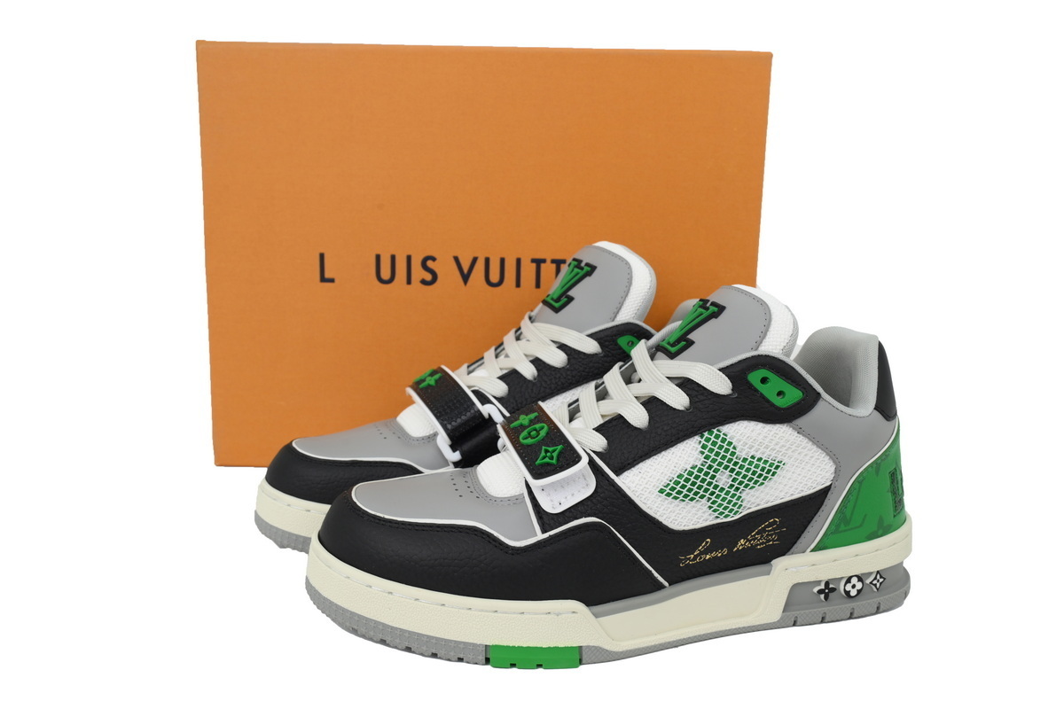 LOUIS VUITTON White  black green