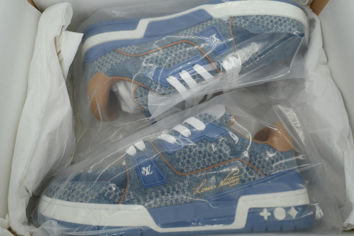 LOUIS VUITTON Orchid Brown