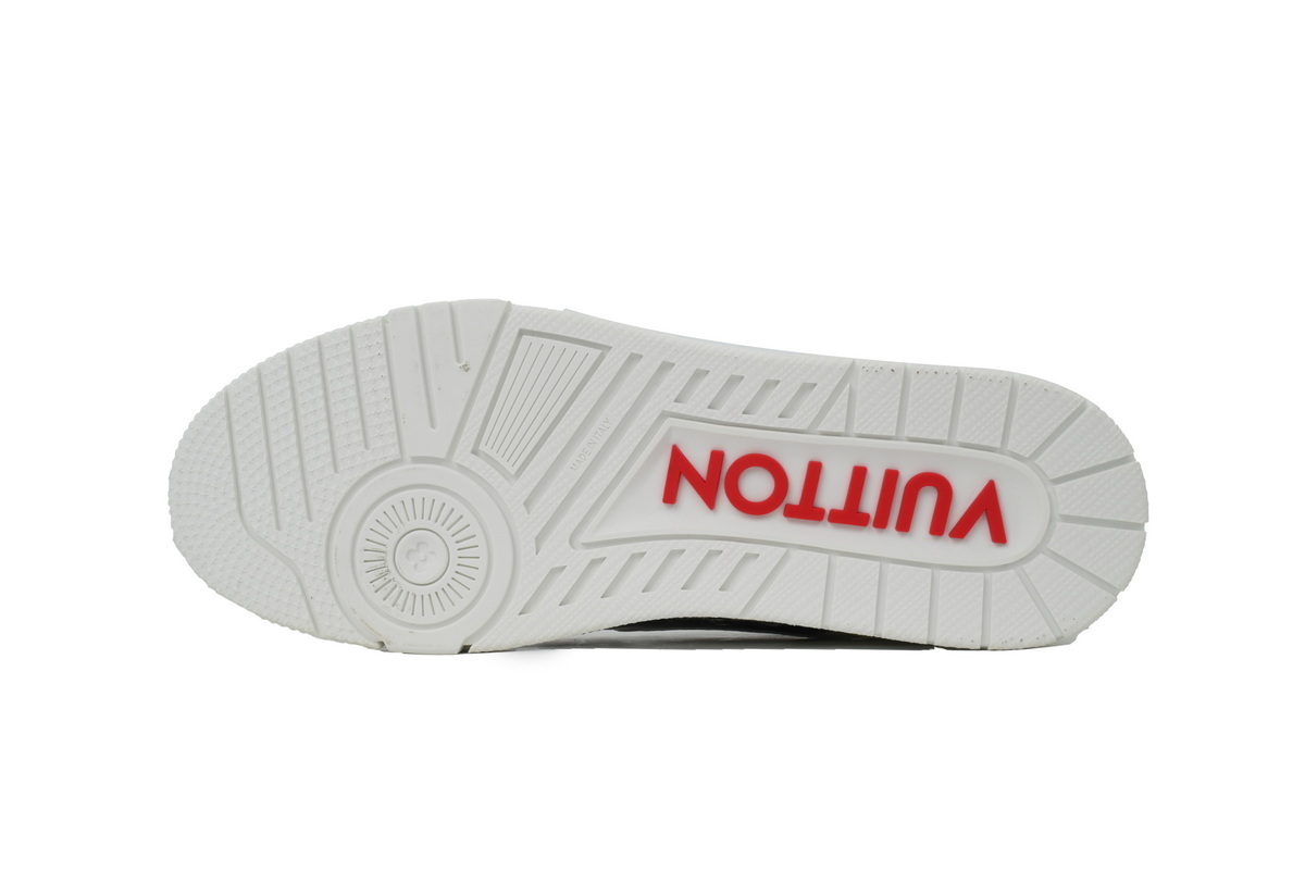 LOUIS VUITTON White/black/red