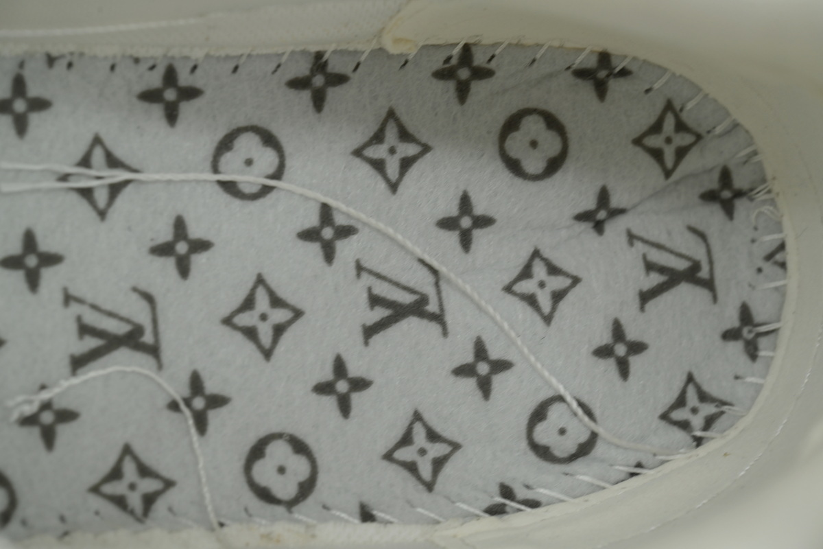  LOUIS VUITTON Silver White Diamond