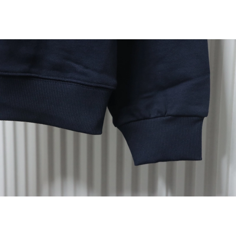 copy of Gucci Hand-painted Letter Crewneck Sweatshirt Washed Black